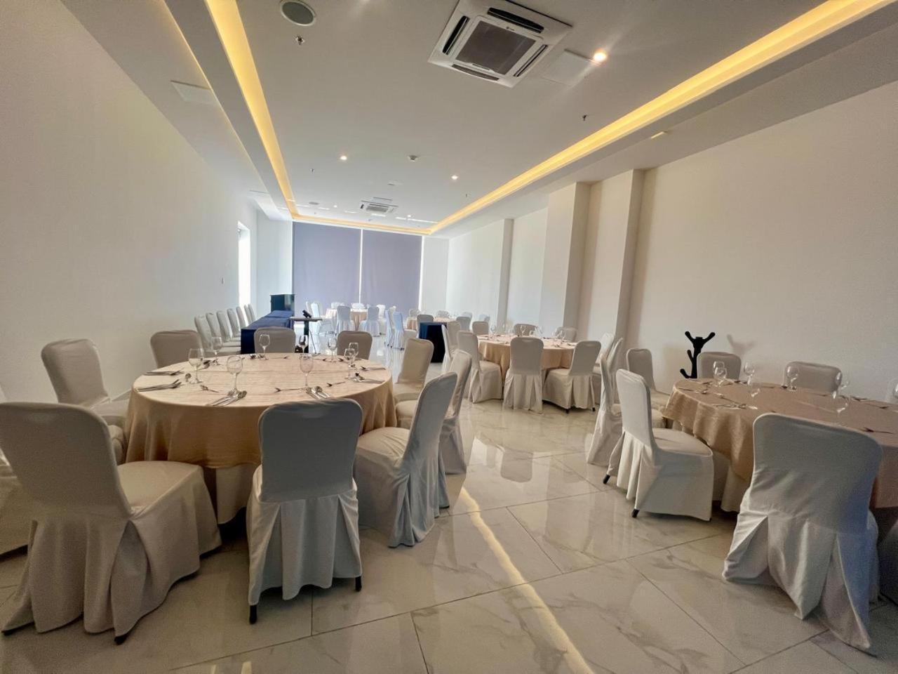 Wyndham Puebla Angelopolis Hotell Exteriör bild